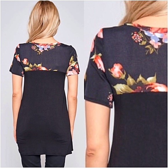 📍SALE Pretty Flattering Knotted Floral Tunic Top - Picture 5 of 6